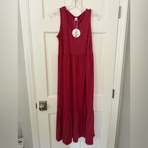 Red Sleeveless Maxi Dress